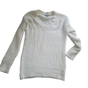 Falls Creek Chunky Knit V-neck Cream Sweater Size Medium NWOT